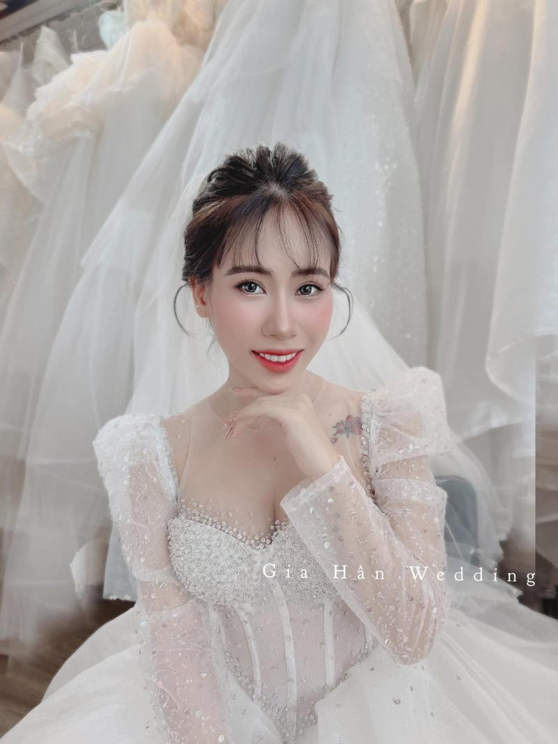 Makeup - Áo cưới Gia Hân