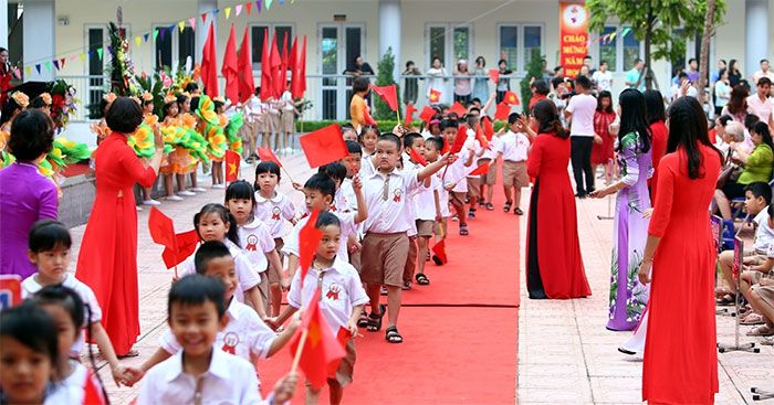Mùa thu và giấc mơ tựu trường