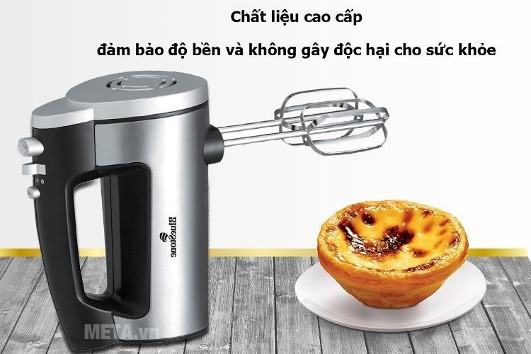 Máy đánh trứng Bluestone HMB6333S với 6 tốc độ đánh khác nhau