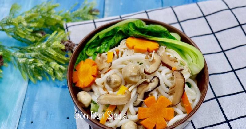 Mì Udon xào chay