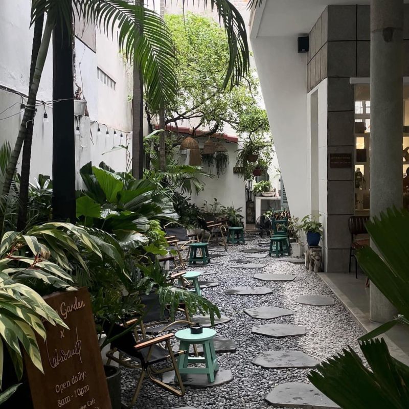 Missing Garden Cafe