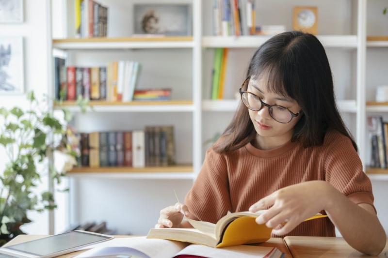 Viết một Blog hoặc một cuốn sách về chủ đề Valentine