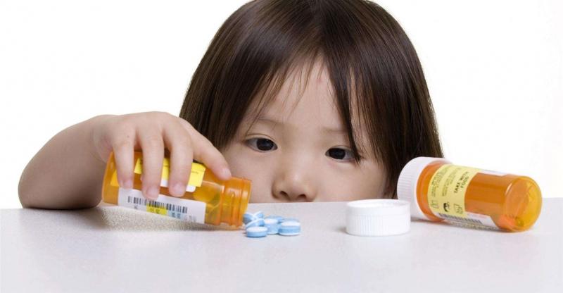 Tránh xa vòng tay của trẻ em