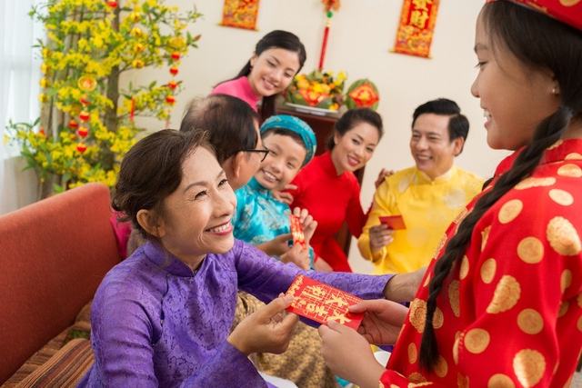 Lì xì mừng tuổi năm mới