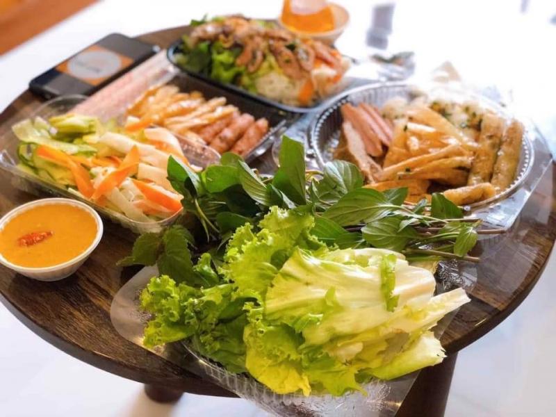 Nem nướng Đà Lạt - Nhà Nấm