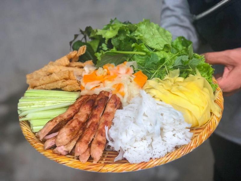 Nem nướng Nha Trang Hoa Béo