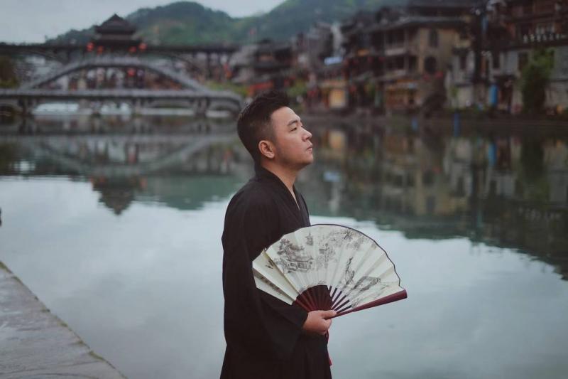 Nhà văn Nguyễn Ngọc Thạch