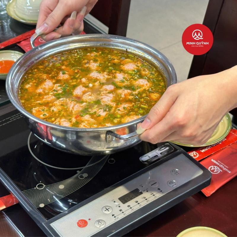 Nhà hàng lẩu cua đồng Minh Quỳnh