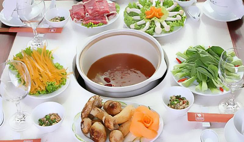 Ashima Mushroom Hotpot