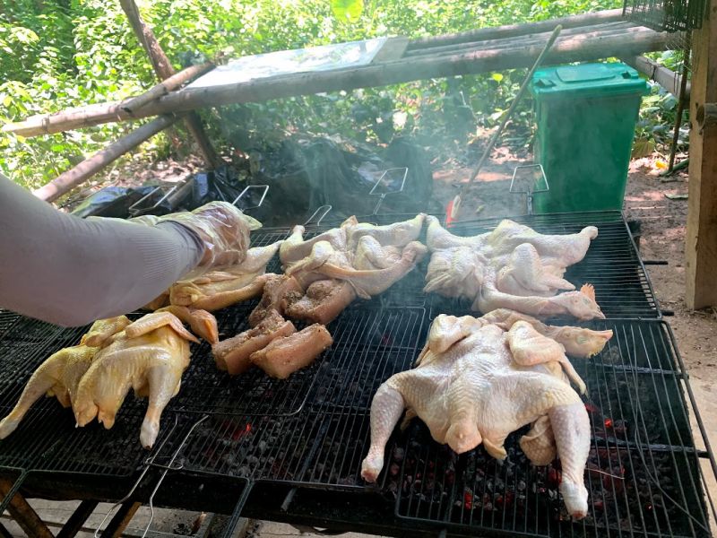 Nhà Hàng Vịt 30 Vua Gà Tươi