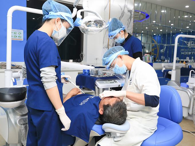 Nha Khoa Lạc Việt Intech