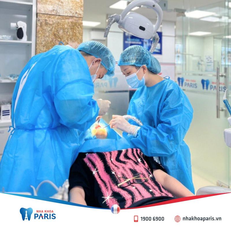Nha khoa Paris