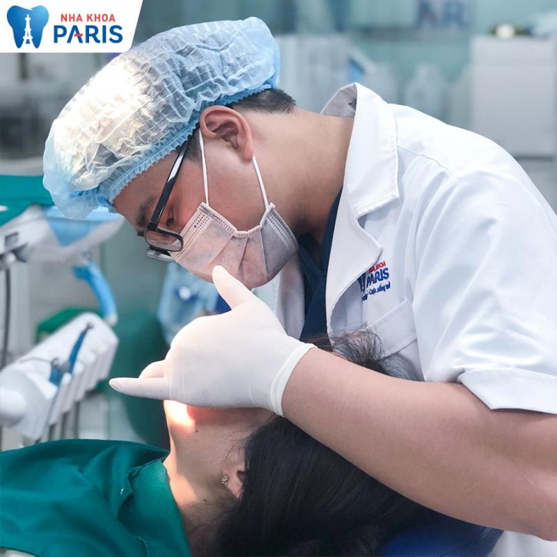Trồng răng hàm Implant