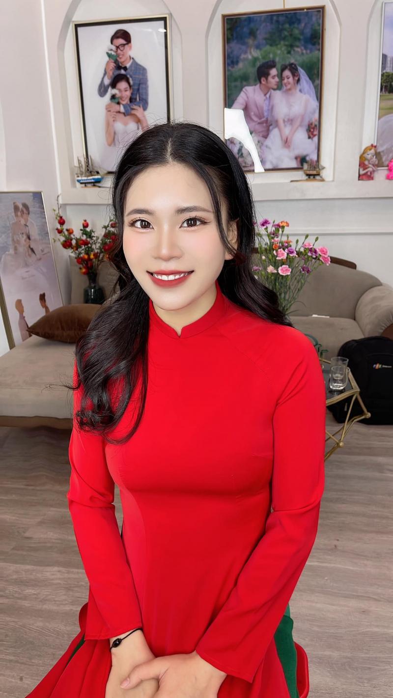Nhàn Sussan Makeup