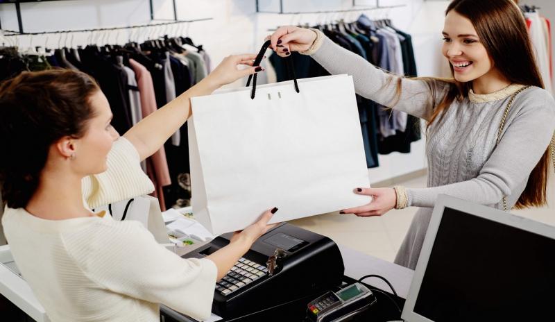 Nhân viên bán hàng trực tiếp