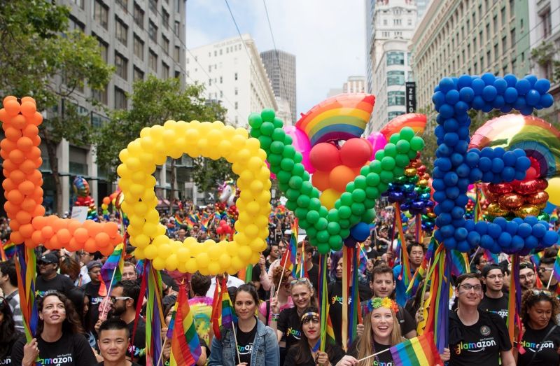 Ngày chống kỳ thị LGBT là ngày nào?