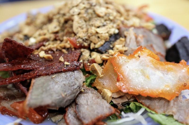 Nộm Thịt Bò Khô Long Vi Dung