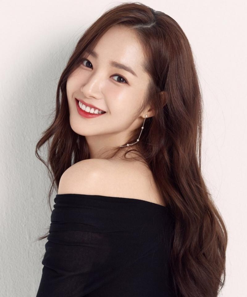 Diễn viên Park Min Young