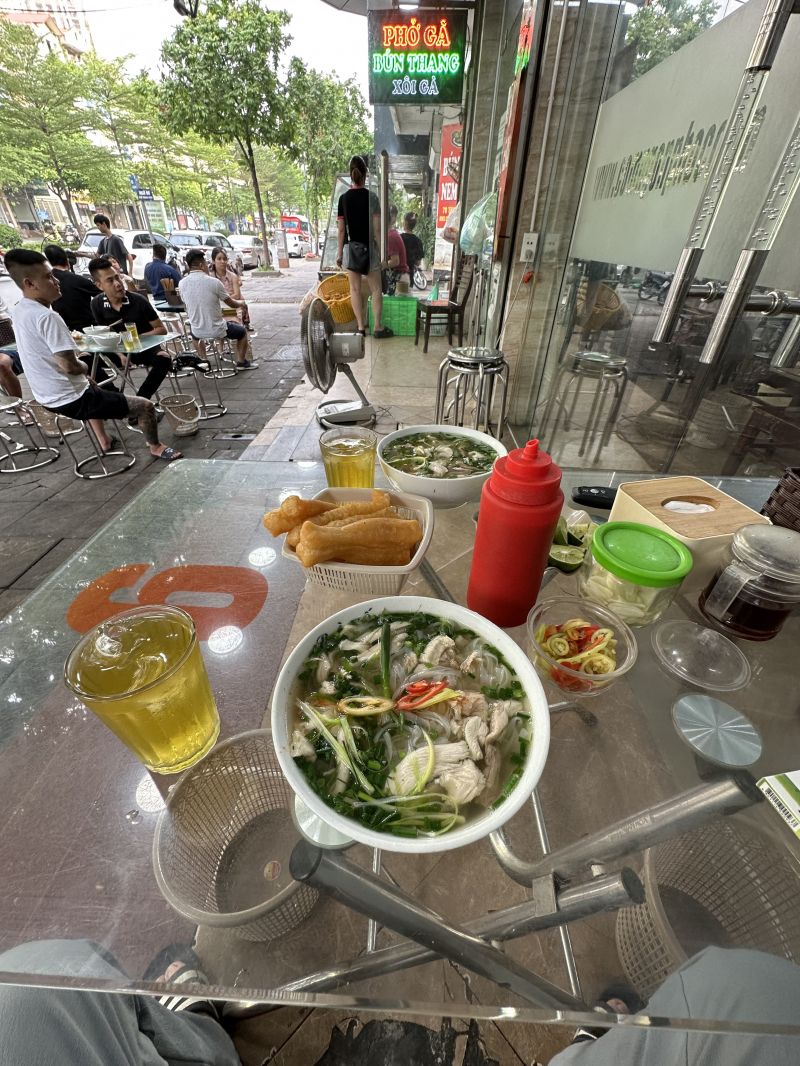 Phi Anh - Phở Gà & Bún Thang - Hồ Tùng Mậu