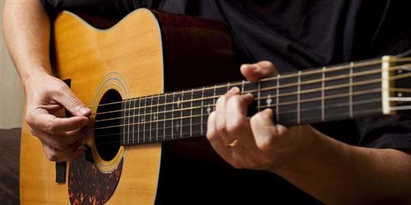 Phương pháp chơi Guitar