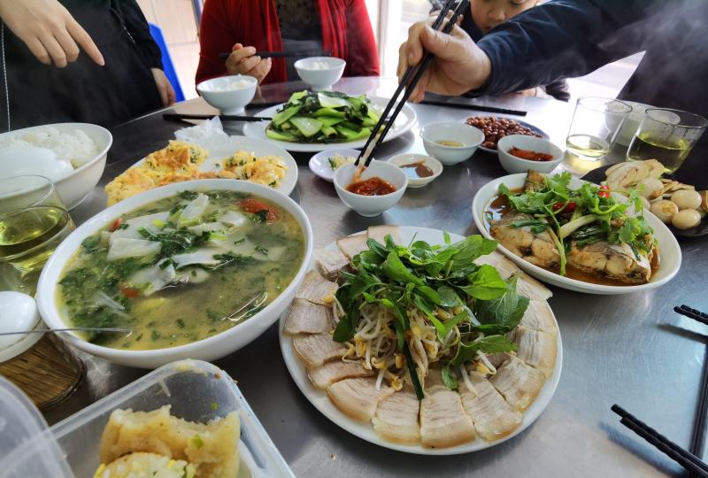 Quán Cơm 62