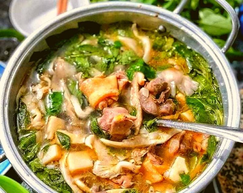 Lẩu Gà Lá É Thắng Béo