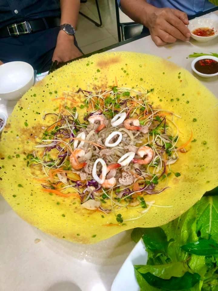 Bánh Xèo Cô Dung