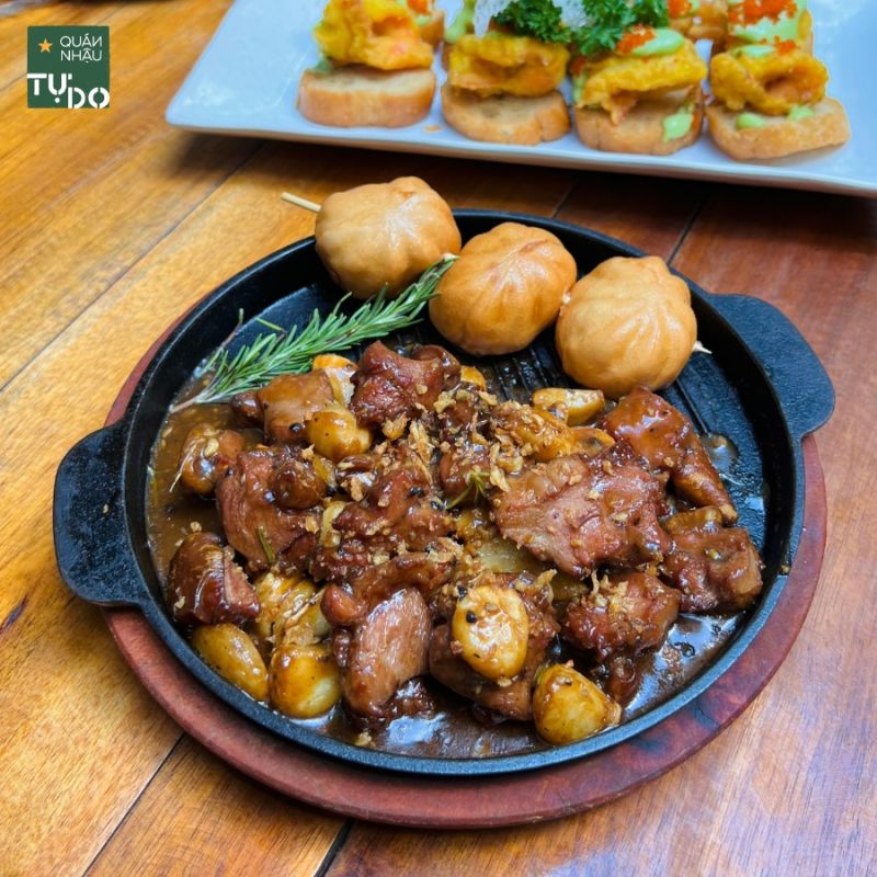 Quán nhậu Tự Do