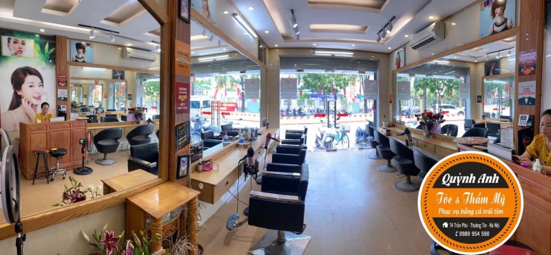 Quỳnh Anh Salon là một trong những địa chỉ tin cậy trong việc tạo hình mái tóc của bạn.