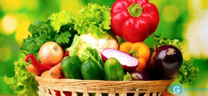 Rau, củ, quả tươi được bày bán khắp nơi tiềm ẩn nguy cơ mất an toàn
