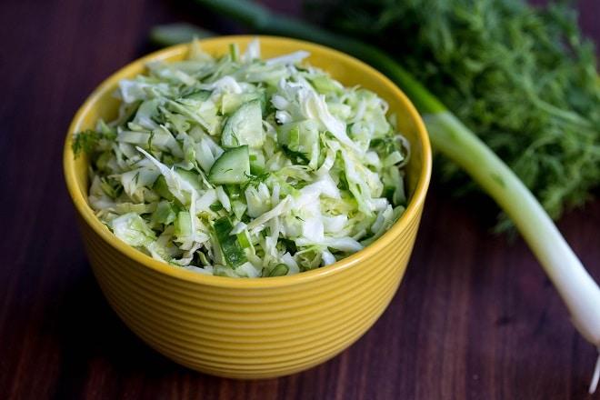 Salad Nga bắp cải trộn dưa leo