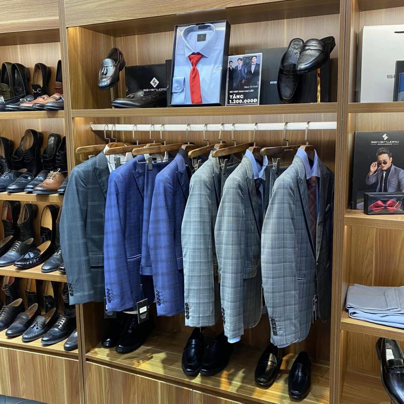 Seven Uomo