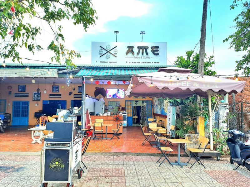 AME Coffee & Bakery