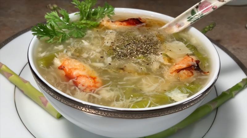 Súp cua măng tây cho bé ăn dặm