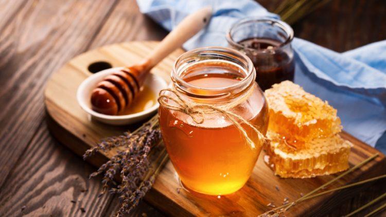 Mật ong, món quà quý từ thiên nhiên