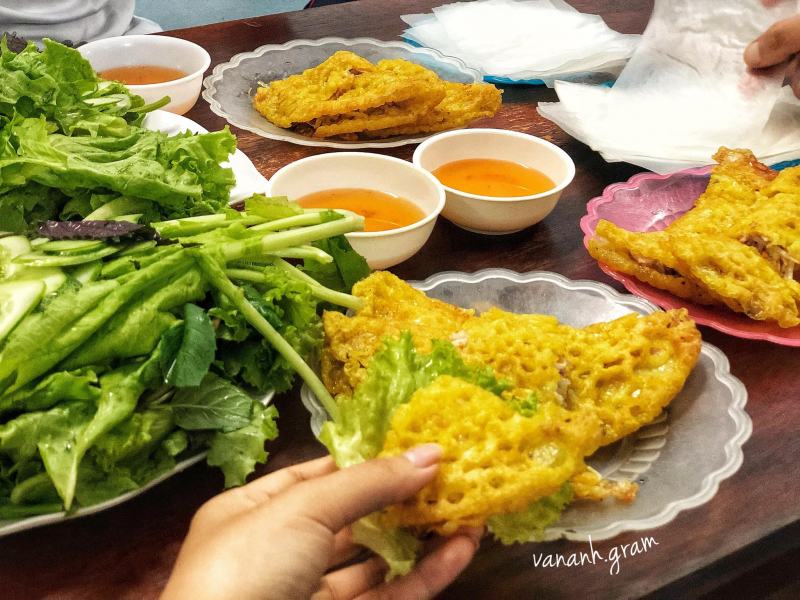 ﻿﻿Thanh Nga - Bánh Xèo Miền Trung