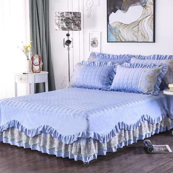 Giữ gối và drap giường luôn sạch sẽ phòng tránh mụn