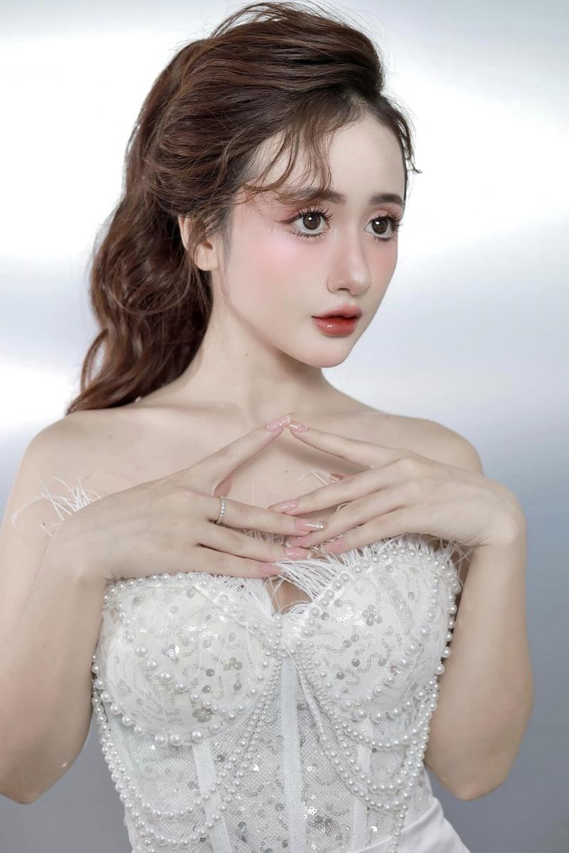 Thu Lien Huynh Make Up (Studio Tuấn Liên)