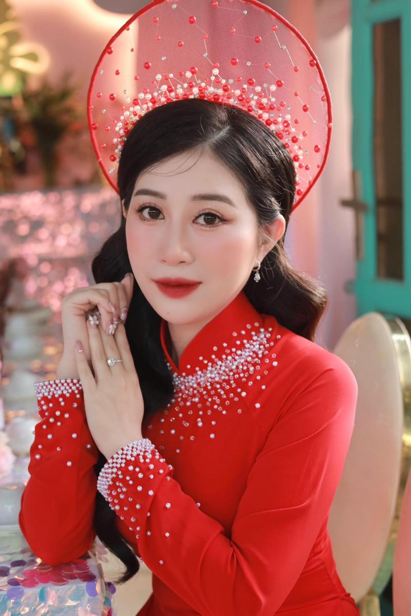 Thu Lương Make Up (NiNi Make Up)