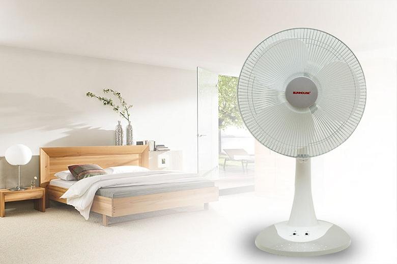 Top quạt tích điện bán chạy nhất hiện nay