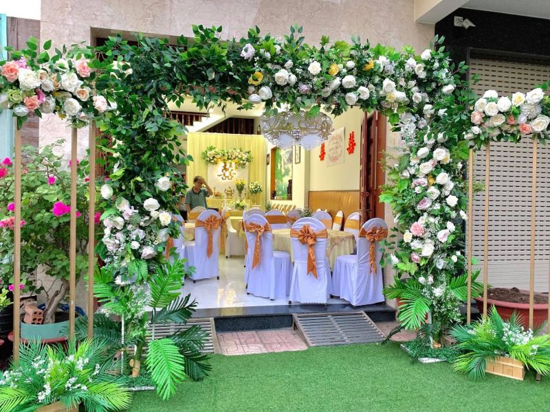 Trang trí tiệc cưới LyLy