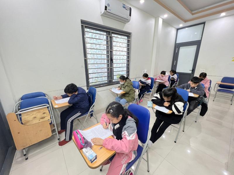 Trung Tâm Anh Ngữ Elis