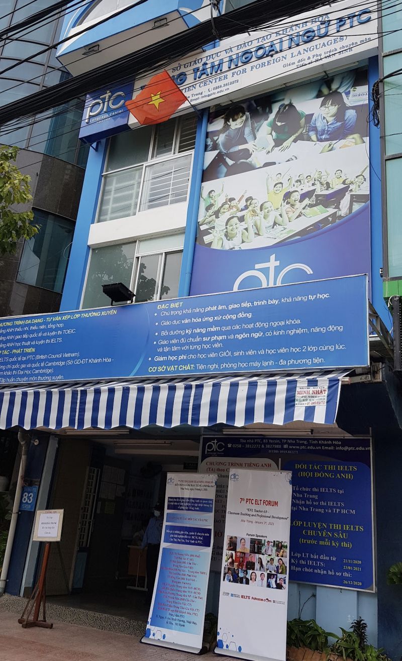 Trung tâm ngoại ngữ PTC