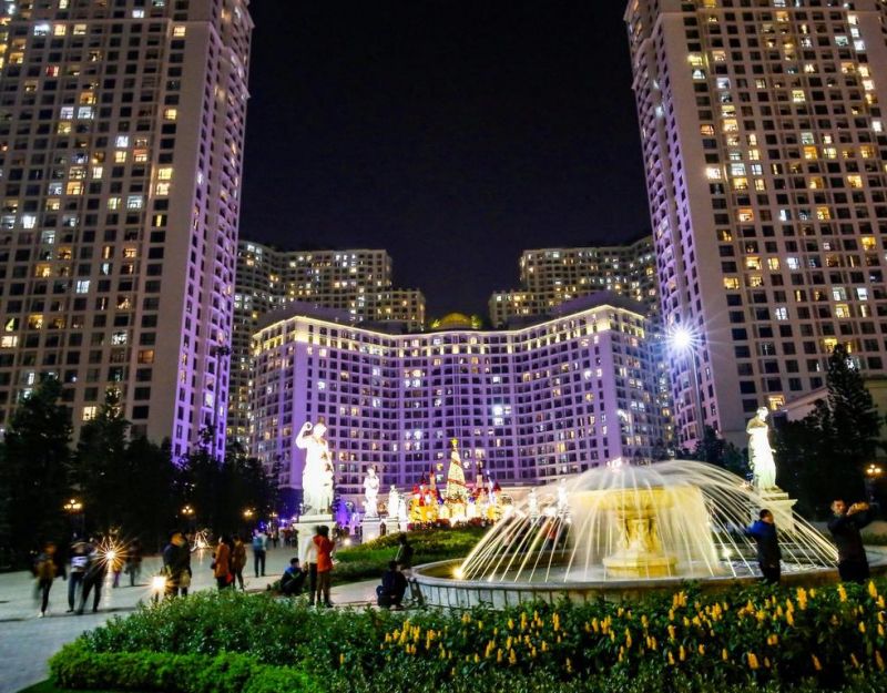 Vincom Mega Mall (VMM) Royal City