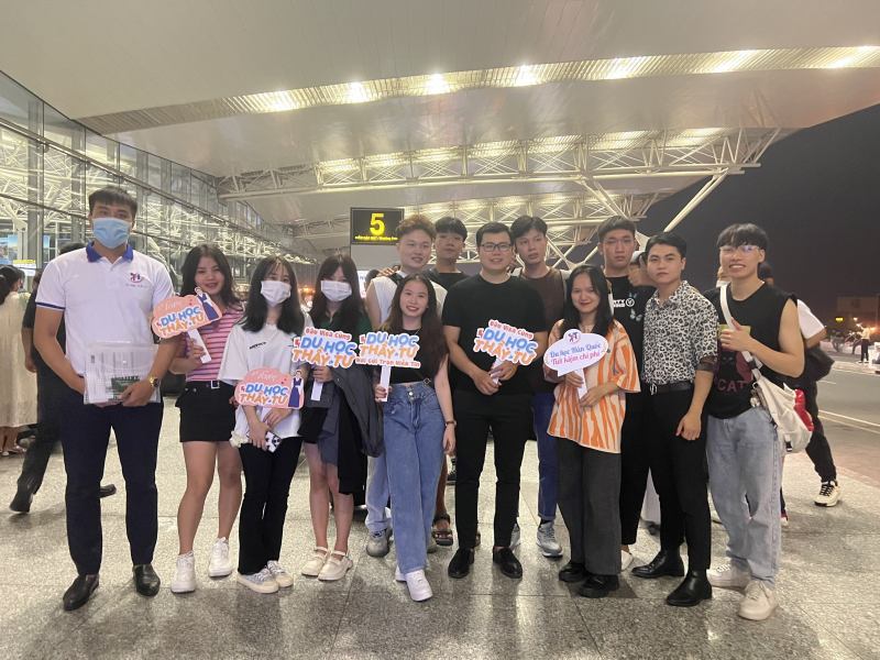 Trung tâm tư vấn du học Thầy Tư