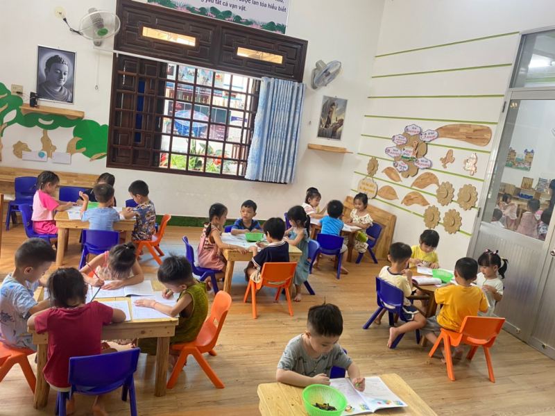 Trường Mầm Non Em Bé Cười