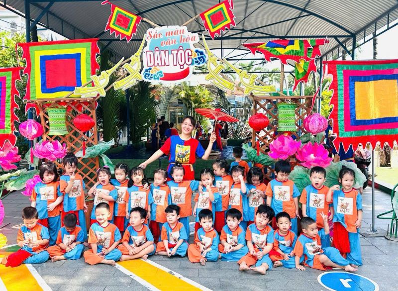 Trường Mầm Non Họa Mi 1