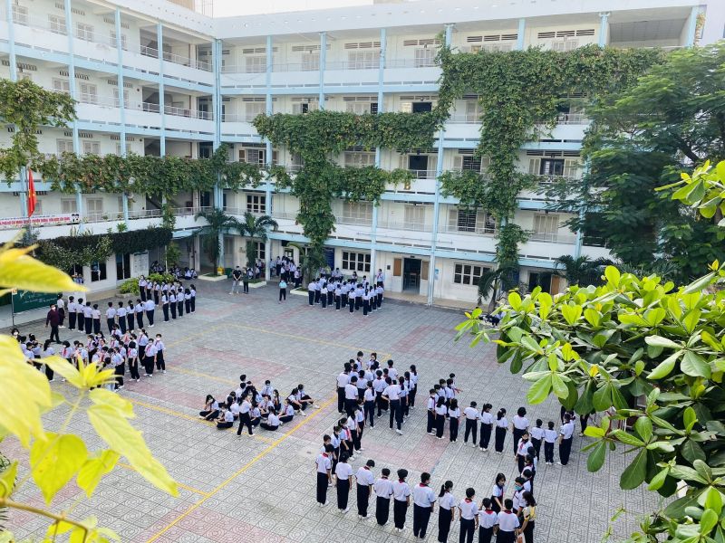 Trường THCS Độc Lập