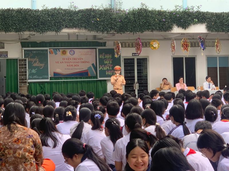 Trường THCS Độc Lập
