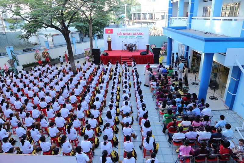 Trường THCS Nguyễn Gia Thiều